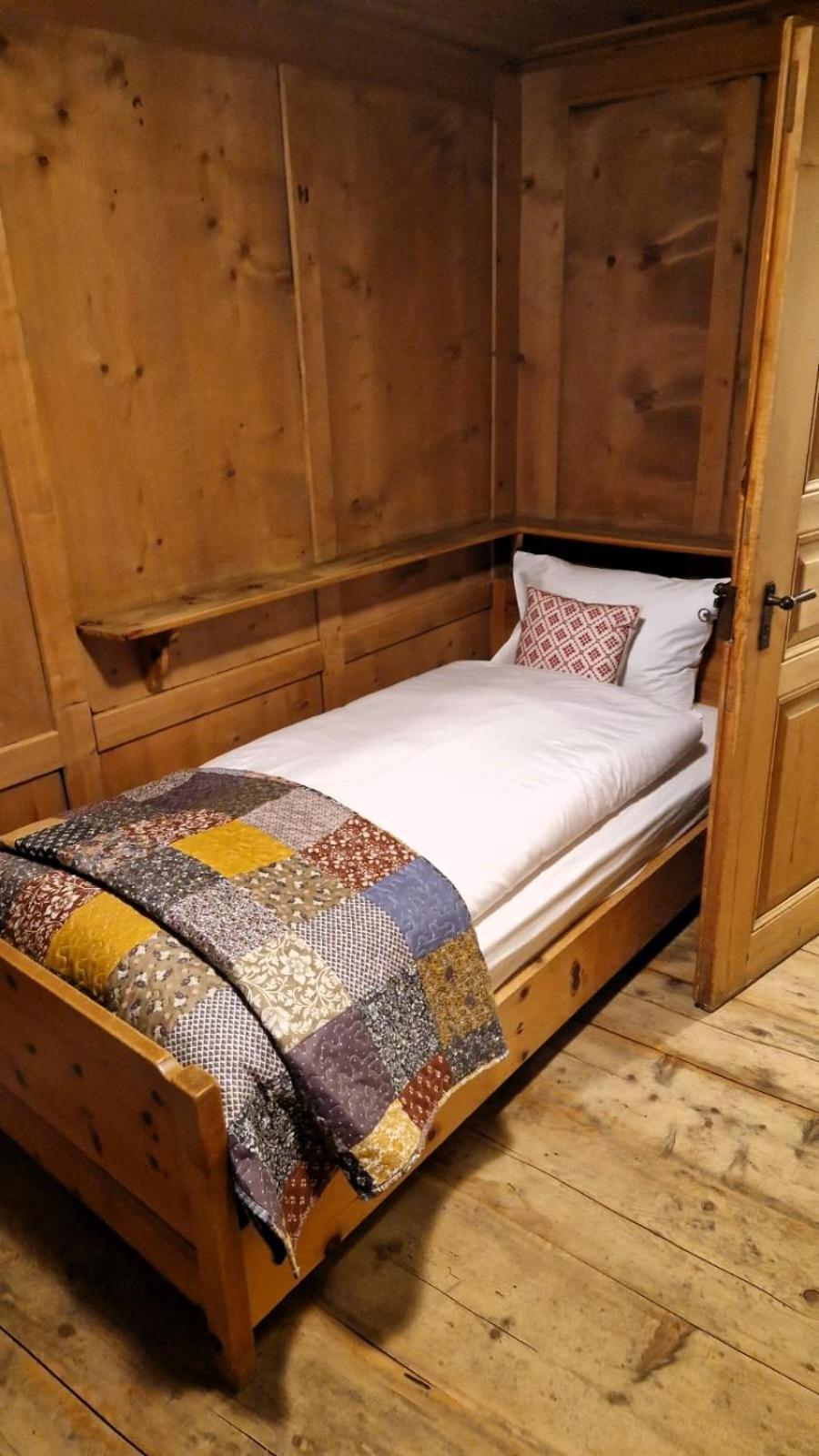 Bed and Breakfast Weisses Kreuz - Crusch Alva Samedan Exteriér fotografie